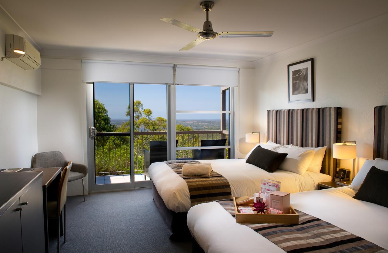 Mercure Clear Mountain Lodge Mount Samson Exterior photo